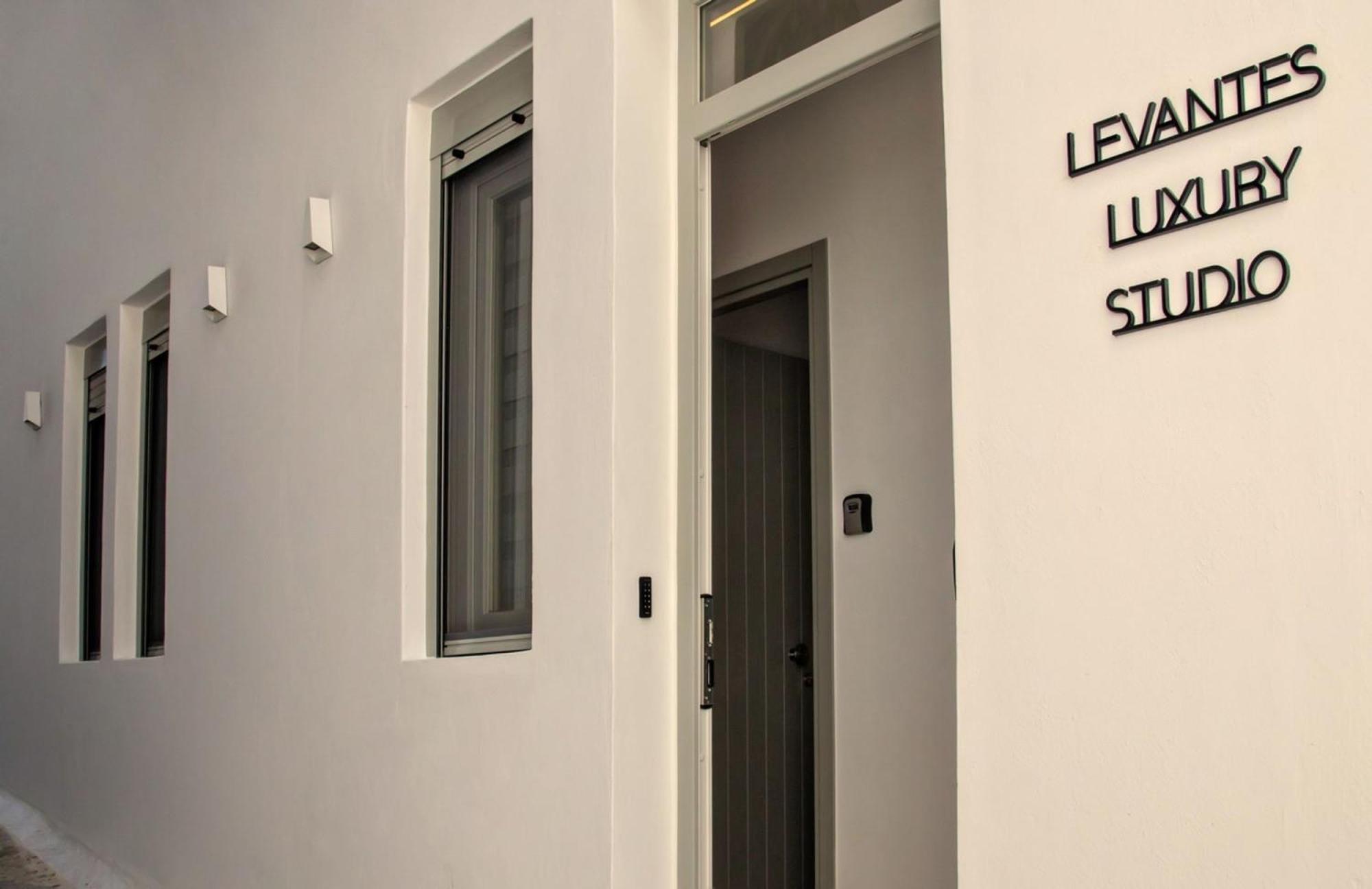 Levantes Luxury Suites II Tinos Exterior photo