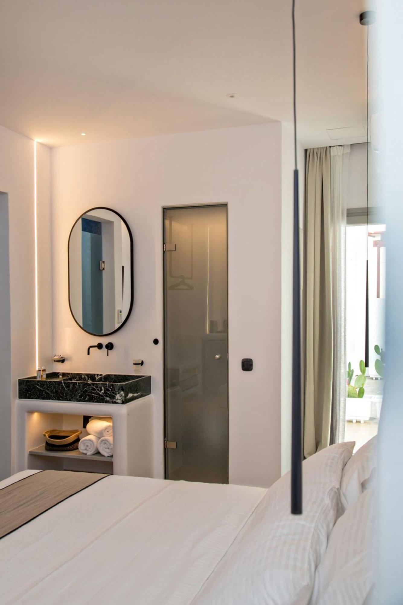 Levantes Luxury Suites II Tinos Exterior photo